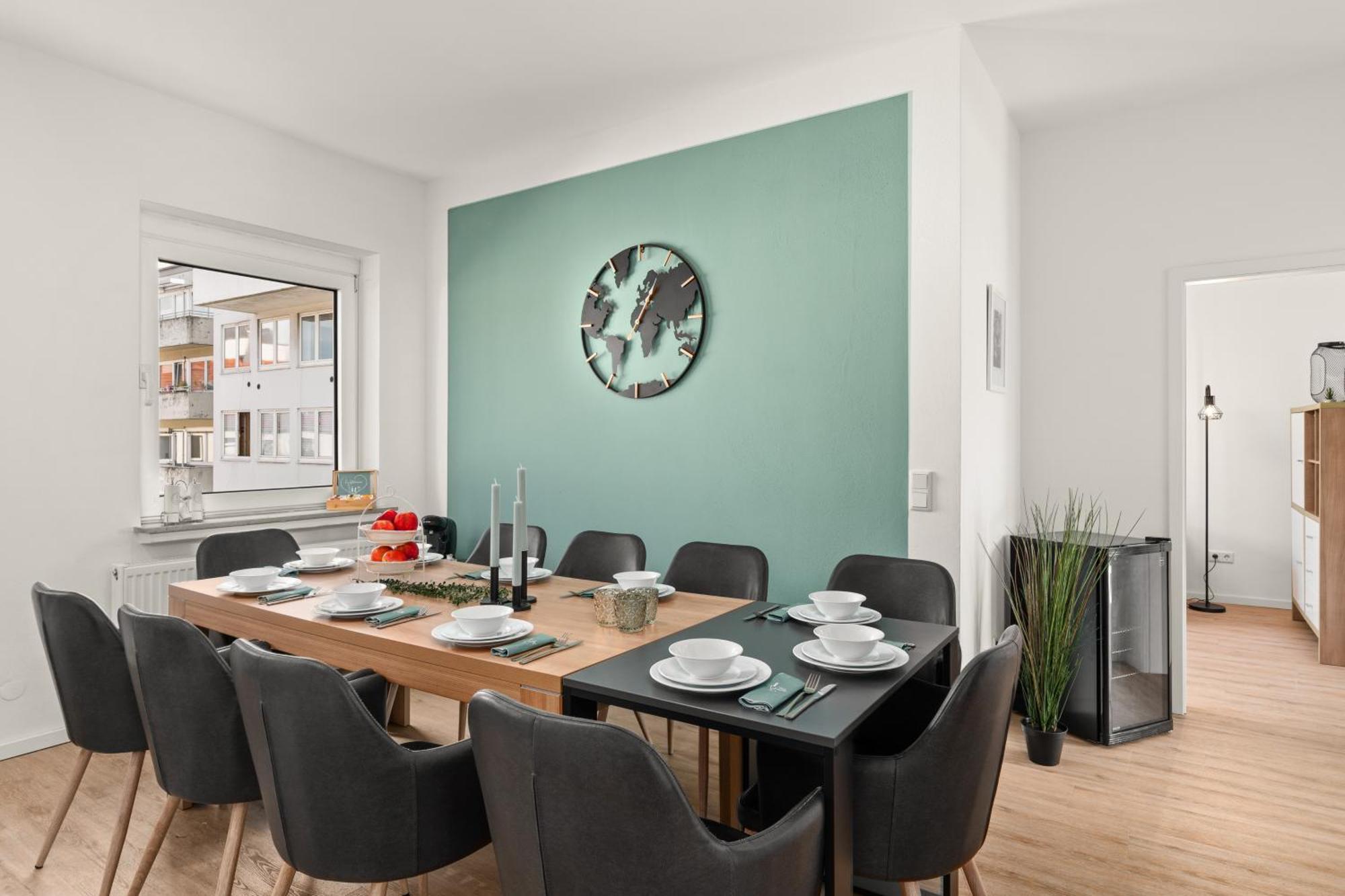 Homely-Apartment Manhattanart, Zentral, Parkplatz, Billard,Ps4, Dart, Balkon Bielefeld Ngoại thất bức ảnh